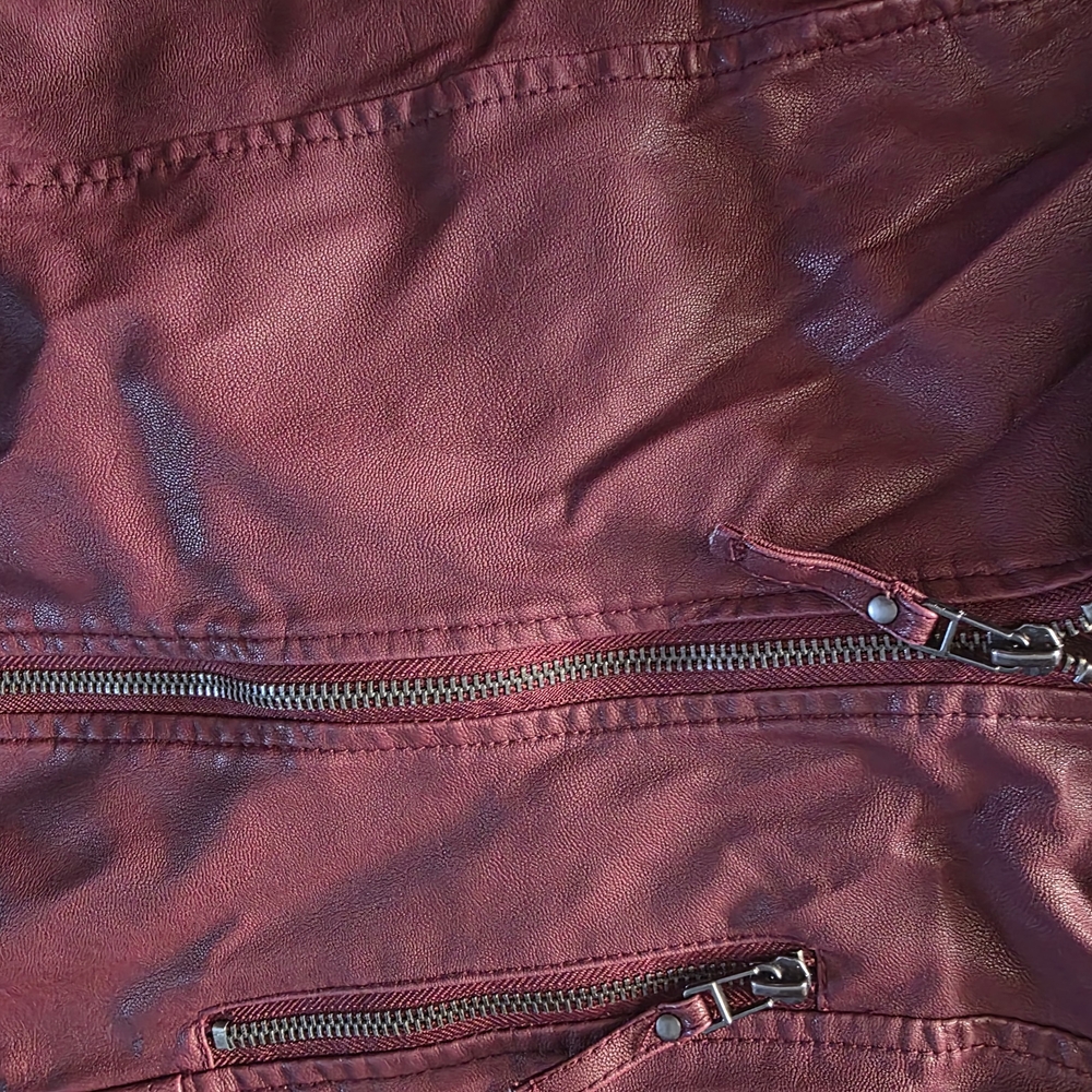 Max Studio Maroon Leather Jacket - image 8